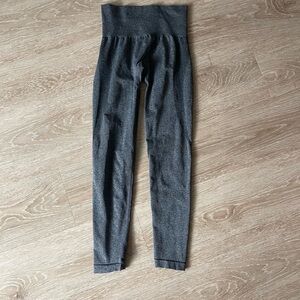 NVGTN black heather contour High-Waisted Leggings